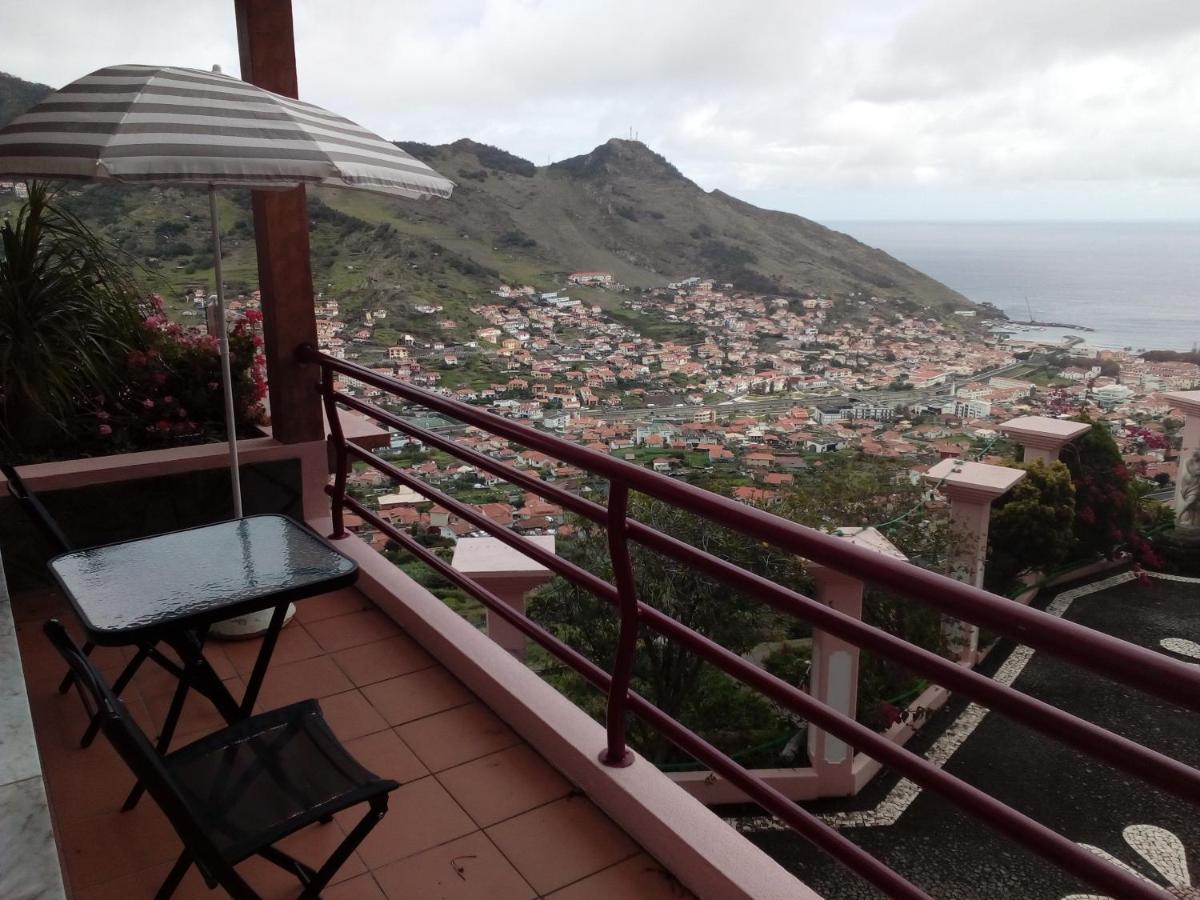 Moradia Cor de Rosa Hotel Machico  Buitenkant foto