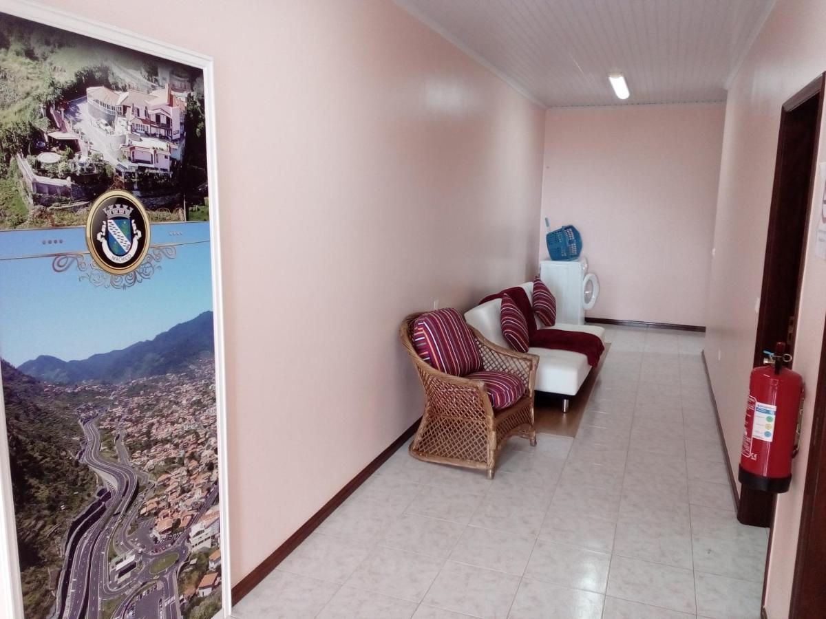 Moradia Cor de Rosa Hotel Machico  Buitenkant foto