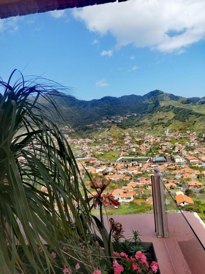 Moradia Cor de Rosa Hotel Machico  Buitenkant foto
